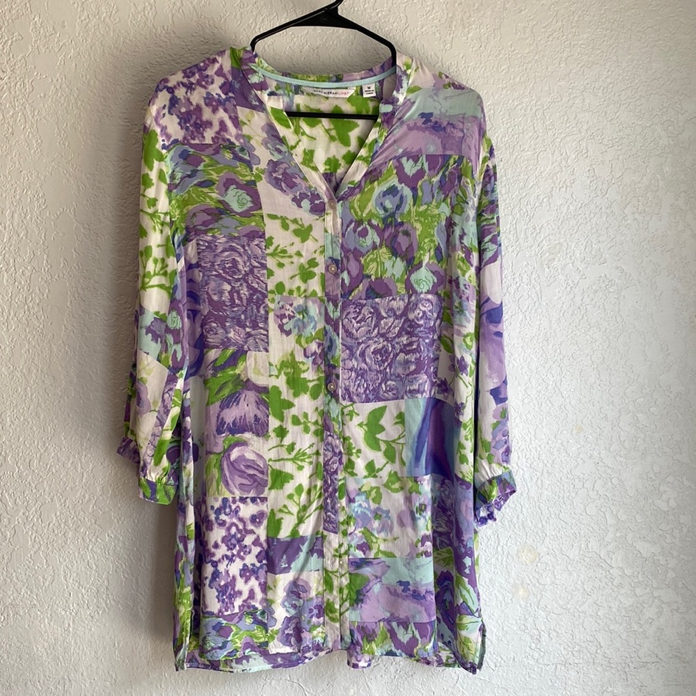 Isaac Mizahi Floral Lavender Green White Loose Fit Button Down Blouse Top Size M